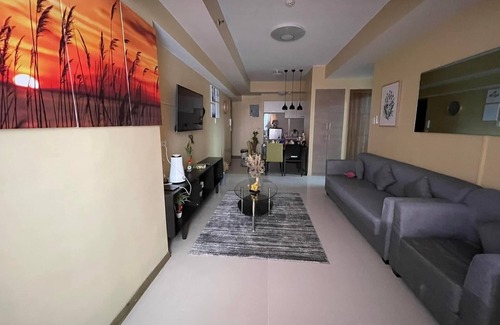 Project 8 Condo | ZnZ Abode Condominium Unit