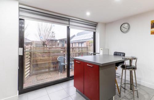 Budingen House | Zoutleeuw Home with Pool