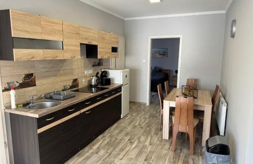 Tolna Apartment | Zsike vendégház