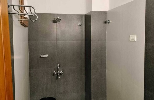 Ottapalam Hotel | Zumar Palace Hotel