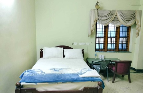 Ottapalam Hotel | Zumar Palace Hotel