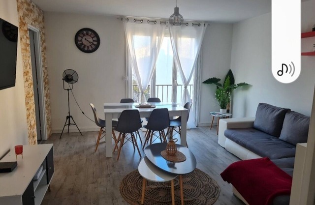À 20 mn de la Mer ! Grand Appartement Escapade Montesquieu