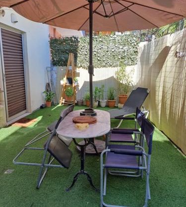 "ΑΡΜΟΝΊΑ" ΔΙΑΜΕΡΙΣΜΑ, ΚΑΛΑΜΑΤΑ-"HARMONY" apartment, Kalamata