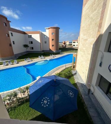 شقه بمنتجع هلنان بورفؤاد رقم 4 عماره1 Helnan Resd flat no4 Bld1