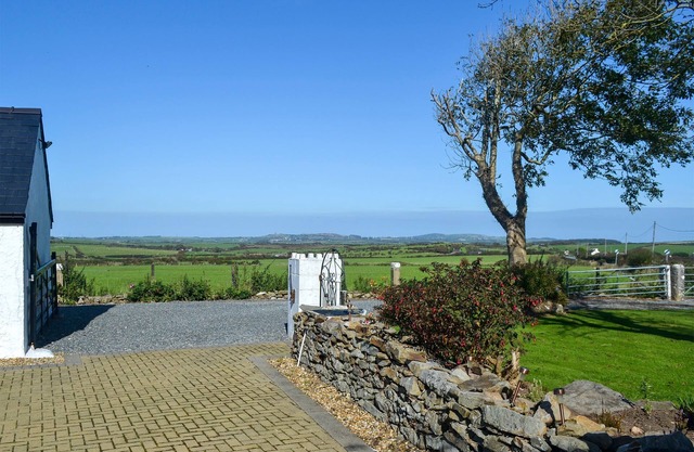 1 bedroom accommodation in Carmel, near Llangefni