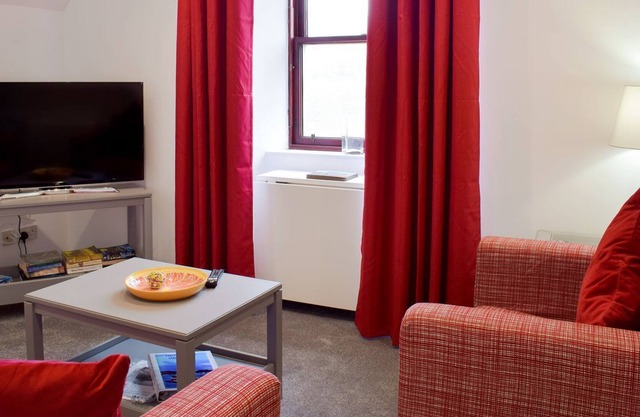 1 bedroom accommodation in Millport