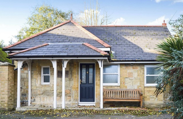 1 bedroom accommodation in Ventnor