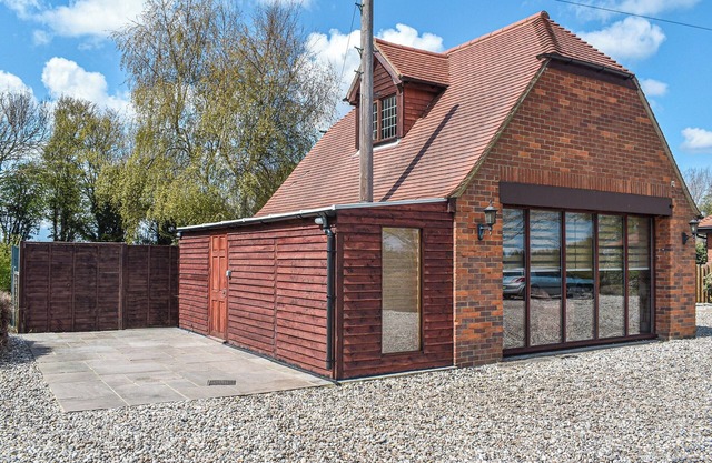 1 bedroom accommodation in Worth, near Sandwich