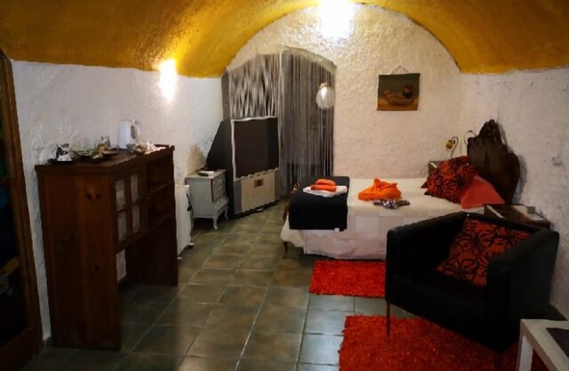 1 Bedroom Apartment In Guadix