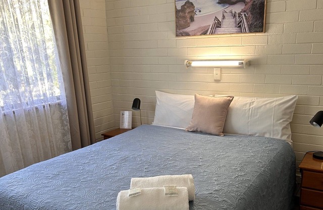 1 Bedroom Chalet Emu Beach