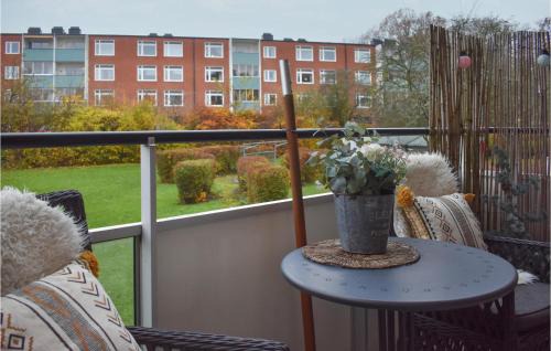 1 Bedroom Nice Apartment In Karlshamn