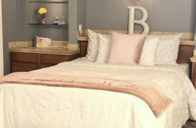 1 bedroom suite near WEF, Breeze Sabar Suite