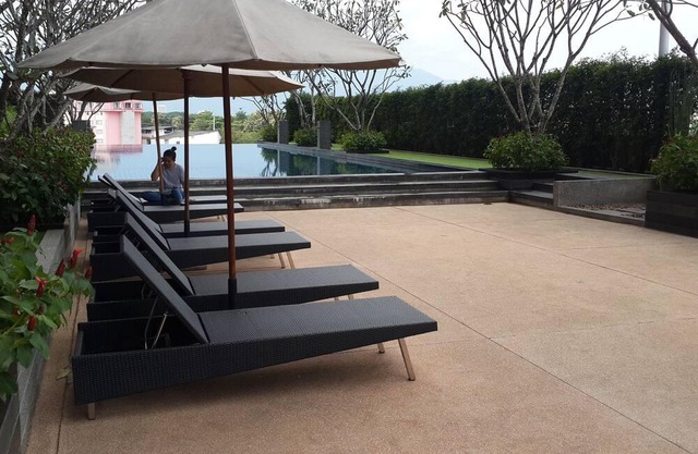 #1 Exclusive Studio Chiang Mai Pool Sauna View 1