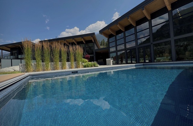 10-Bedroom Luxury Estate with Private Spa, Chef, Chauffeur & Service Team
