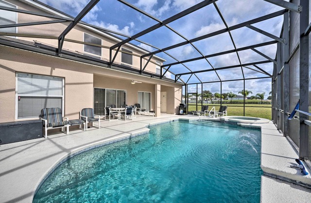 10 Mi to Disney: Davenport House w/Pool & Spa!