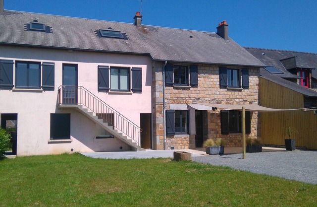 10-person gîte in the bay of Mont Saint Michel