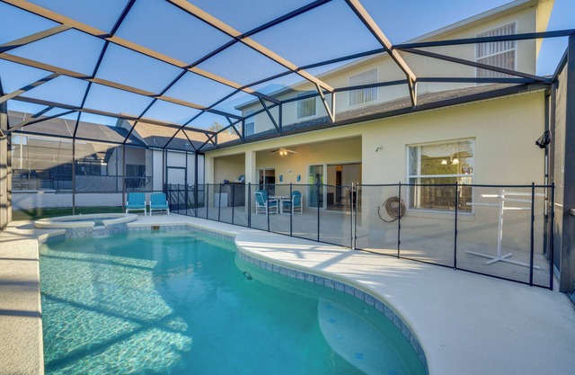 11 Mi to Disney: Family-Friendly Davenport Home
