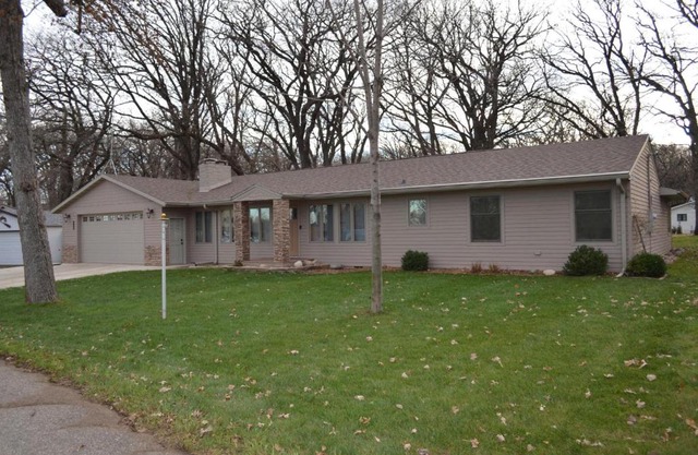 1202 Dakota Dr