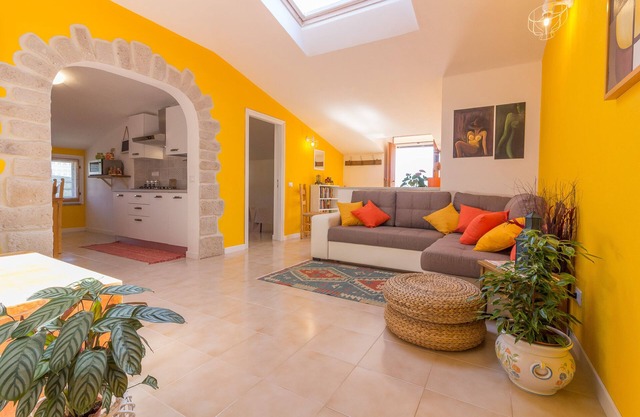 15 minutes from the beach of CINTA - San Teodoro