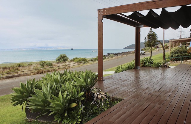 15% Off Weekly | Beachfront-View Blue Shack | 4BR