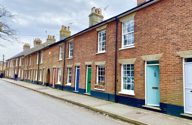 15 VICTORIA STREET, SOUTHWOLD, pet friendly in Southwold