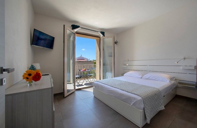 18 Degrees Apartments - Holiday Home Stagnone of Marsala