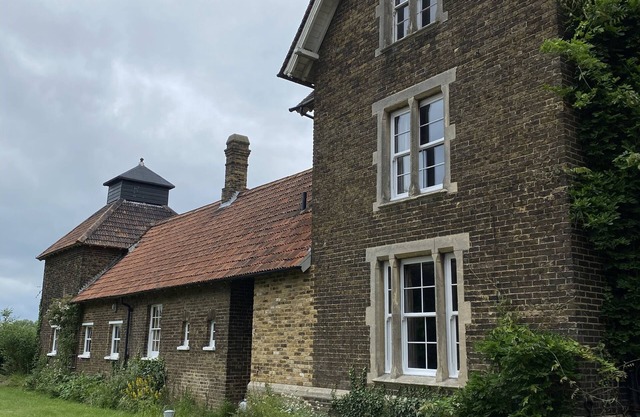 19th Century Farmhouse within easy reach of London