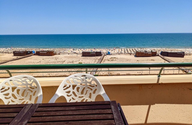 2-Bed Apartment OCEAN Seasun Vacation Rentals (discounts for +28 nights)