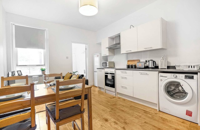 2 Bed-Ground Floor-Free Parking