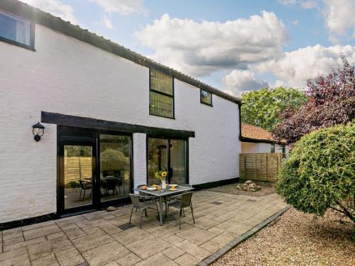 2 Bed in Mattersey 93150