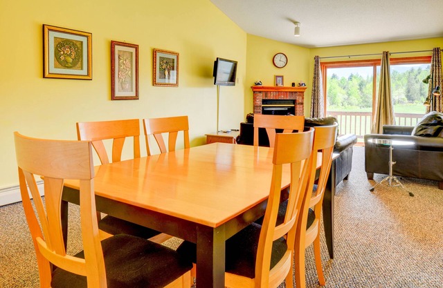 2 Bedroom 2 bath condo with views of Presidential Range at BW!