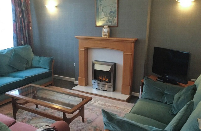 2 bedroom accommodation in Shiney Row, near Houghton-le-Spring