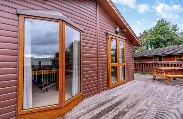 2 bedroom accommodation in Alyth, Perthshire