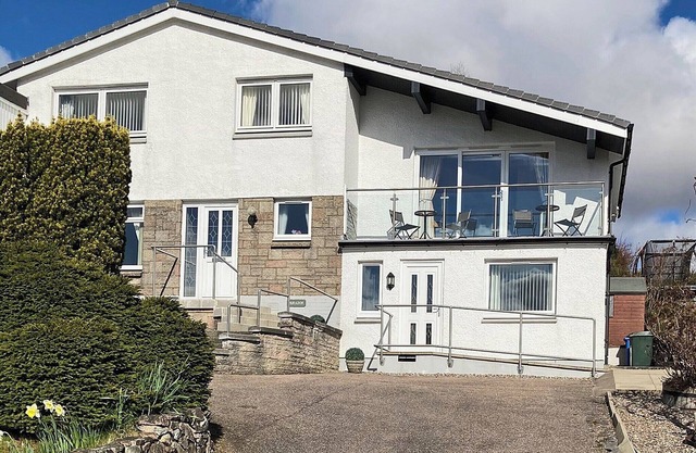2 bedroom accommodation in Badabrie, Banavie, near Fort William