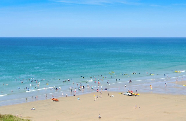 2 bedroom accommodation in Perranporth