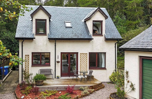 2 bedroom accommodation in Ballachulish, near Glencoe
