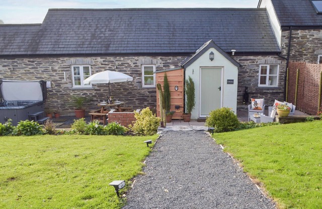 2 bedroom accommodation in Blaenwaun