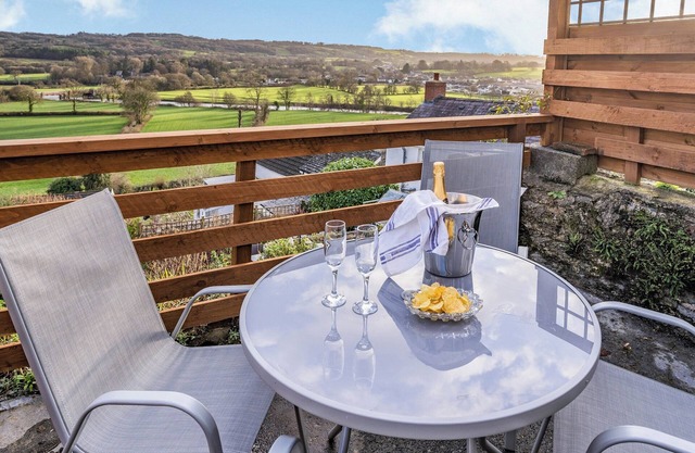 2 bedroom accommodation in Llandeilo