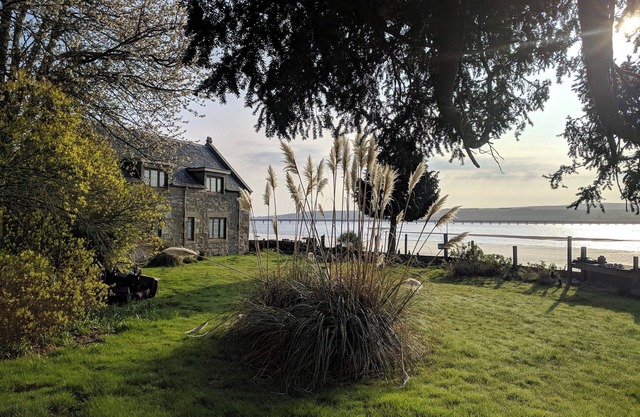 2 bedroom accommodation in Dingwall