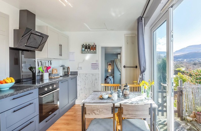 2 bedroom accommodation in Talysarn