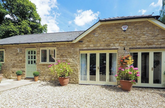 2 bedroom accommodation in Fulbeck, near Grantham