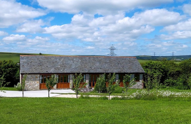 2 bedroom accommodation in Chickerell, near Weymouth