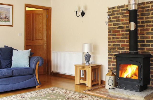 2 bedroom accommodation in Brook