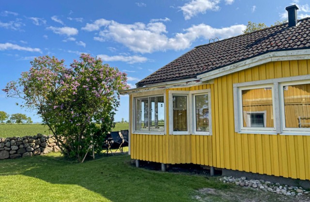 2 bedroom amazing home in Löttorp
