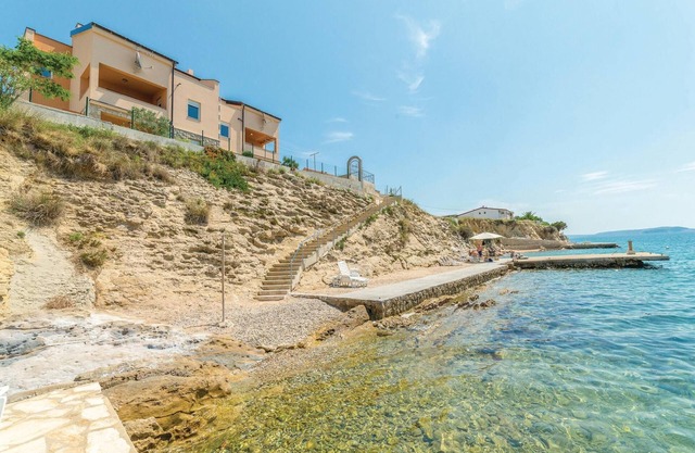 2 bedroom awesome apartment in Vlasici