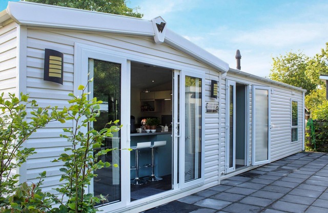 2 bedroom awesome home in Workum