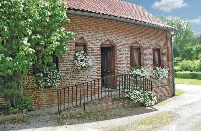 2 Bedroom Beautiful Home In Embry