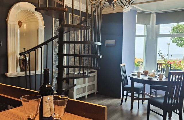 2 bedroom duplex apartment with spiral staircase