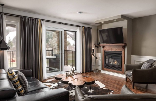 2-bedroom suite with access to Sommet St-Sauveur