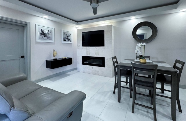 2 Bedrooms, 2 Bathrooms, Luxury Montego Bay Escape.